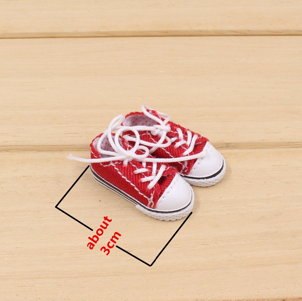 Chaussures de poupée ICY DBS B - Sneaker Care Accessories avis et prix